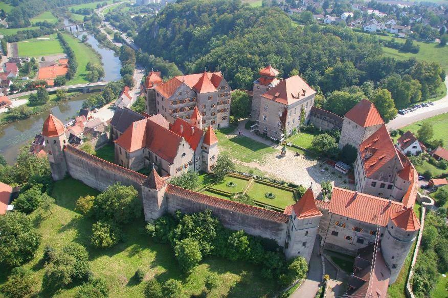 Old Town Center Apartments On The Romantic Road Harburg  Zewnętrze zdjęcie